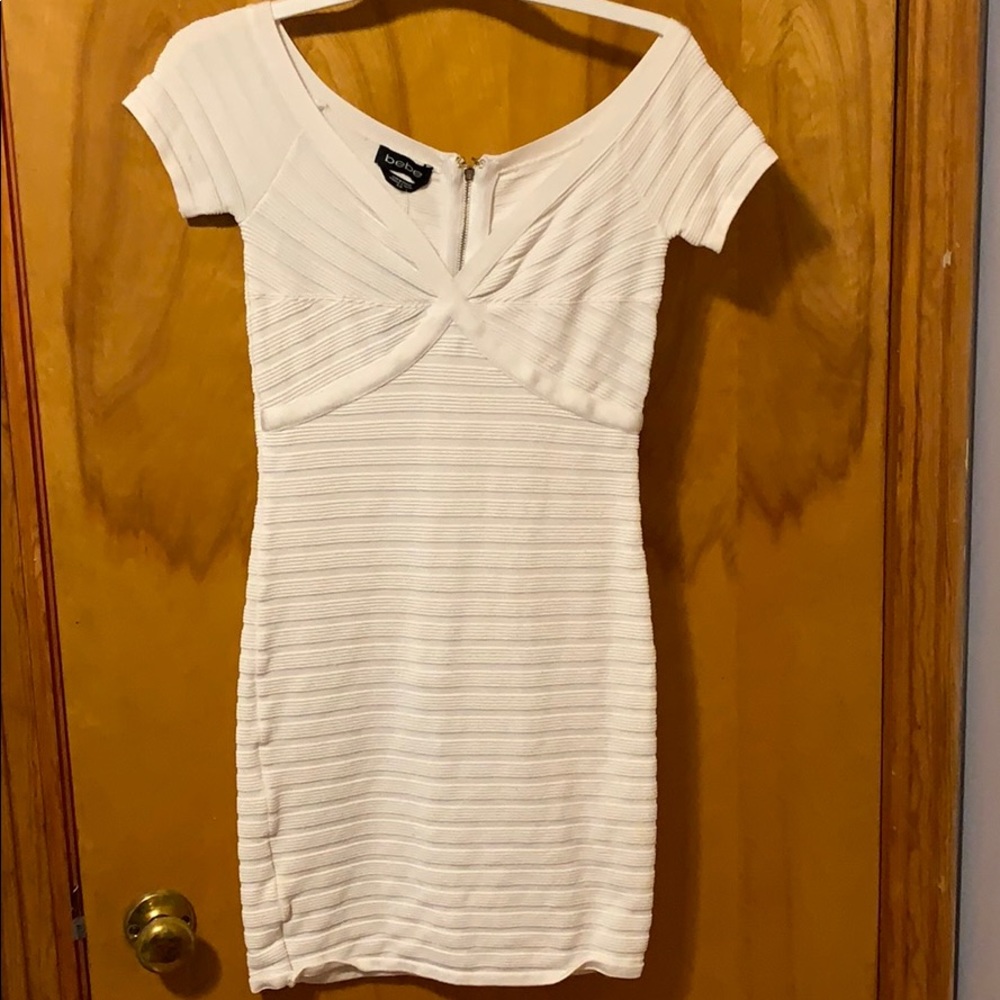 Women’s body cod white dress